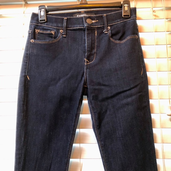 Express Mid Rise Leggings - Picture 2 of 4